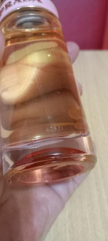 zenske original guess: PRADA Candy Florale – toaletna voda za žene, 2.7 fl oz (80 ml) - na lalafo.rs — 4 zenske original guess: PRADA Candy Florale – toaletna voda za žene, 2.7 fl oz (80 ml) - — 4