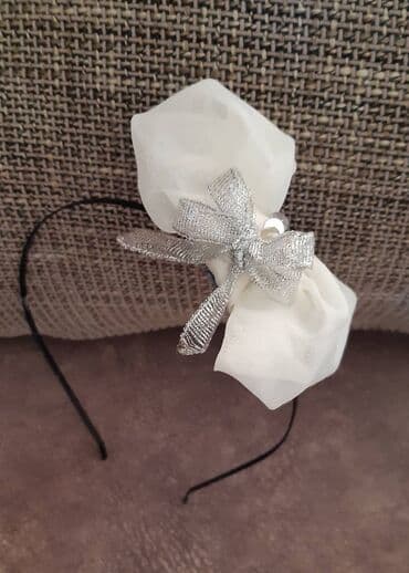 Rajf za kosu, Handmade, bоја - Bela na lalafo.rs Rajf za kosu, Handmade, bоја - Bela