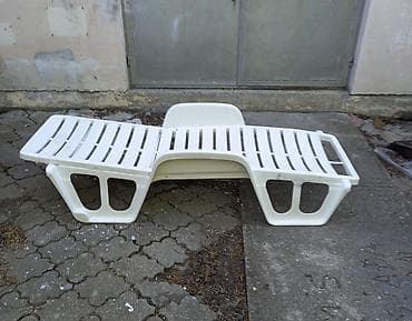 Ležaljka.
Super ocuvana, koriscena samo jednu sezonu na lalafo.rs Ležaljka.
Super ocuvana, koriscena samo jednu sezonu