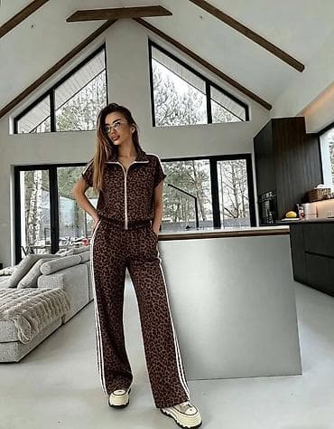 Adidas komplet: 4000 dinara at lalafo.rs — 2 Adidas komplet: 4000 dinara — 2