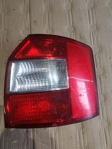 STOP SVETLO DESNO KARAVAN ZA AUDI A4 OD 2000. DO 2004. GOD. | Stop na lalafo.rs STOP SVETLO DESNO KARAVAN ZA AUDI A4 OD 2000. DO 2004. GOD. | Stop