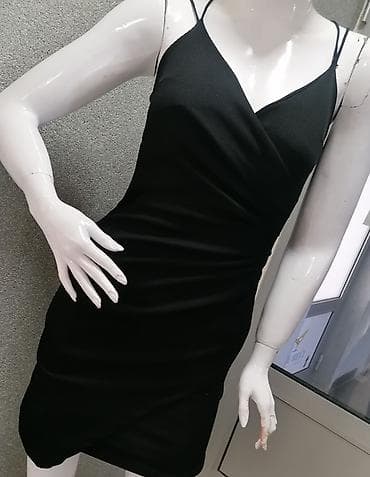 Prelepa haljina za svaku priliku Vel S Jednom nošena, Extra model i na lalafo.rs — 5 Prelepa haljina za svaku priliku Vel S Jednom nošena, Extra model i — 5