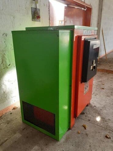 Kompresori za vazduh: Vijačni kompresor Bauer 529 Protok: 950 l/min 💨 Pritisak: 10 bara 🔧 na lalafo.rs — 3 Kompresori za vazduh: Vijačni kompresor Bauer 529 Protok: 950 l/min 💨 Pritisak: 10 bara 🔧 — 3