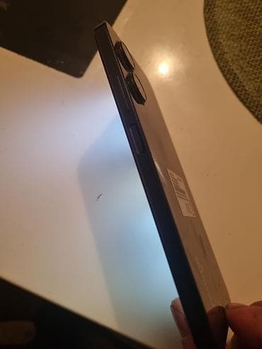 Realme pametni telefon (model RMX3624) - Brend: realme - Model na lalafo.rs — 3 Realme pametni telefon (model RMX3624) - Brend: realme - Model — 3