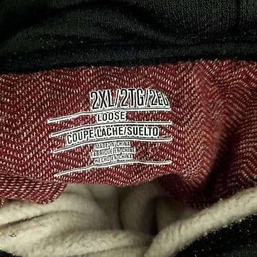 Dukser under armour, vel. Xxl, loose marka: under armour veličina na lalafo.rs — 2 Dukser under armour, vel. Xxl, loose marka: under armour veličina — 2
