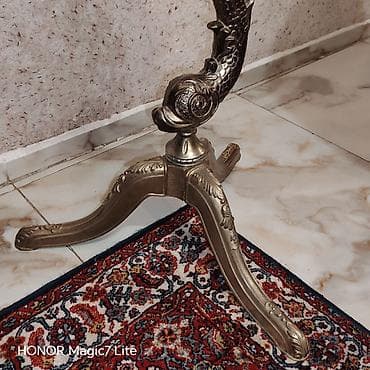 Antique Club Tables: Stilski antik Kafestolcic od mesinga u ocuvanom stanju at lalafo.rs — 2 Antique Club Tables: Stilski antik Kafestolcic od mesinga u ocuvanom stanju — 2