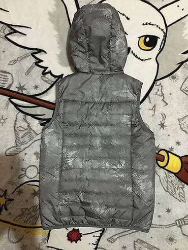 Decathlon prsluk, vel.140. Sivo, za devojčice. Kao nov na lalafo.rs — 3 Decathlon prsluk, vel.140. Sivo, za devojčice. Kao nov — 3