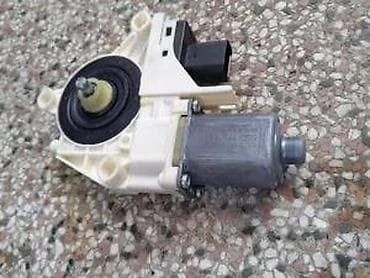 Fiat freemont Motor podizača stakla prednji desni. Fiat freemontMotor na lalafo.rs Fiat freemont Motor podizača stakla prednji desni. Fiat freemontMotor