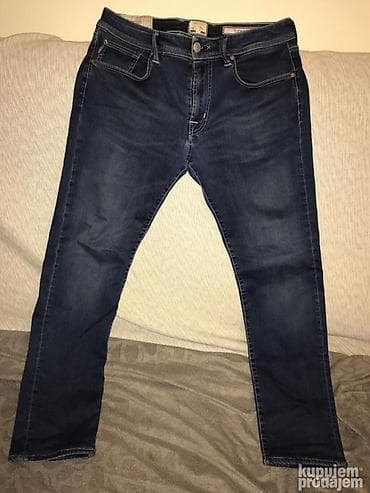 zenske original guess: Original TRAMAROSSA farmerice 34 98% cotton 2% elastin Polustruk na lalafo.rs — 2 zenske original guess: Original TRAMAROSSA farmerice 34 98% cotton 2% elastin Polustruk — 2