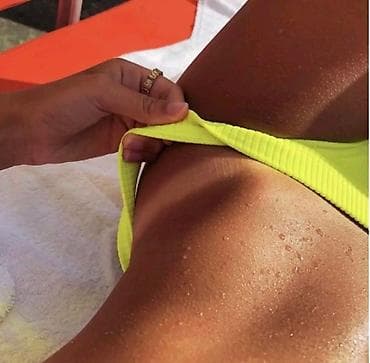 MAGIC OIL – ulje za telo sa sjajem - Efekat: trenutno naglašava na lalafo.rs — 9 MAGIC OIL – ulje za telo sa sjajem - Efekat: trenutno naglašava — 9