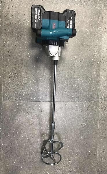 Makita aku mesac sa dve baterije 1600w Bilo da mešate boje, lakove na lalafo.rs — 1 Makita aku mesac sa dve baterije 1600w Bilo da mešate boje, lakove — 1