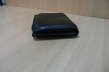 MANUAL kozni zenski novcanik, mislim da je nov, ali stavljam u na lalafo.rs — 3 MANUAL kozni zenski novcanik, mislim da je nov, ali stavljam u — 3