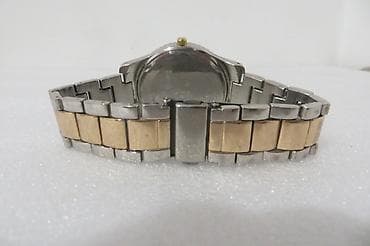 Handbags: GUESS zenski kvalitetan, moderan sat, sa kvalitetnom narukvicom boja at lalafo.rs — 4 Handbags: GUESS zenski kvalitetan, moderan sat, sa kvalitetnom narukvicom boja — 4