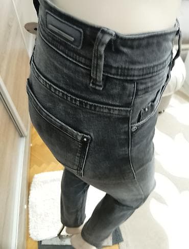 pantalone butiku ali: S'Oliver nove farmerke sa dosta elastina, odgovara veličini S / M na lalafo.rs — 3 pantalone butiku ali: S'Oliver nove farmerke sa dosta elastina, odgovara veličini S / M — 3