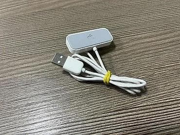 Apple USB dock/adapter za iPod shuffle (2. generacija) - Originalni na lalafo.rs Apple USB dock/adapter za iPod shuffle (2. generacija) - Originalni