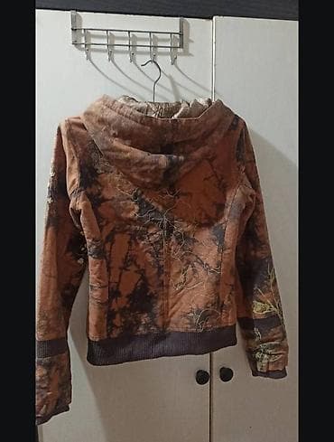 duks vel m: Ženska jakna sa kapuljačom S – unikatni etno/boho stil. Unutra je at lalafo.rs — 2 duks vel m: Ženska jakna sa kapuljačom S – unikatni etno/boho stil. Unutra je — 2