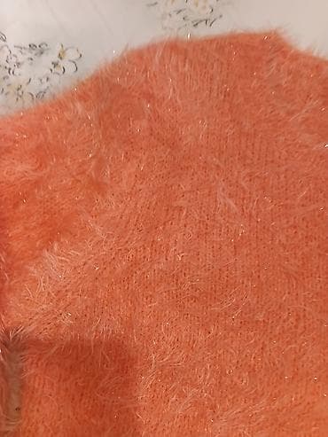 kom sa etiketom: Džemper Atmosphere – narandžasti, „fuzzy“/dlakasti, sa diskretnim at lalafo.rs — 8 kom sa etiketom: Džemper Atmosphere – narandžasti, „fuzzy“/dlakasti, sa diskretnim — 8