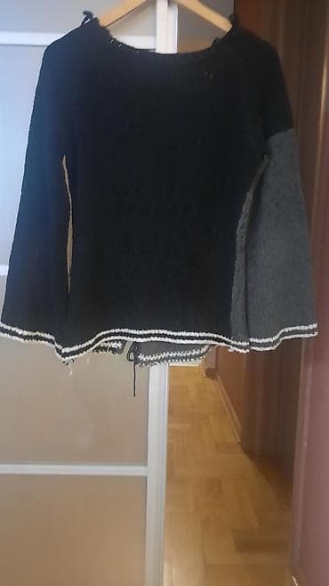 za svaki dan: Ženski pleteni džemper/tunika sa asimetričnim panelima8 - Boje: crna at lalafo.rs — 2 za svaki dan: Ženski pleteni džemper/tunika sa asimetričnim panelima8 - Boje: crna — 2