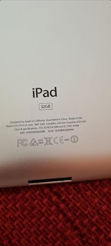 ★ Na prodaju sivo beli Apple iPad 2 Model : A1396 Memorija: 32GB na lalafo.rs — 9 ★ Na prodaju sivo beli Apple iPad 2 Model : A1396 Memorija: 32GB — 9