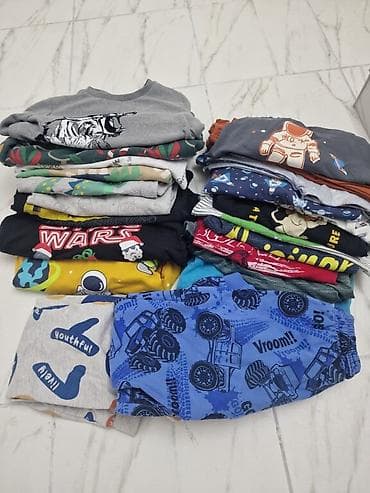 Paket dečje odeće – majice i pidžame/šortsevi za dečake sve za 800 din na lalafo.rs — 1 Paket dečje odeće – majice i pidžame/šortsevi za dečake sve za 800 din — 1