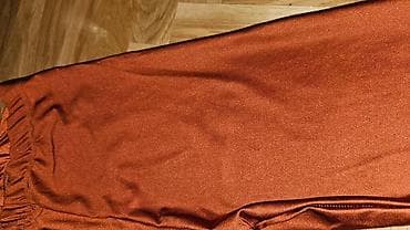 Helanke sjajne u narandžastoj nijansi. Veličina S-M-L rastegljive na lalafo.rs — 3 Helanke sjajne u narandžastoj nijansi. Veličina S-M-L rastegljive — 3