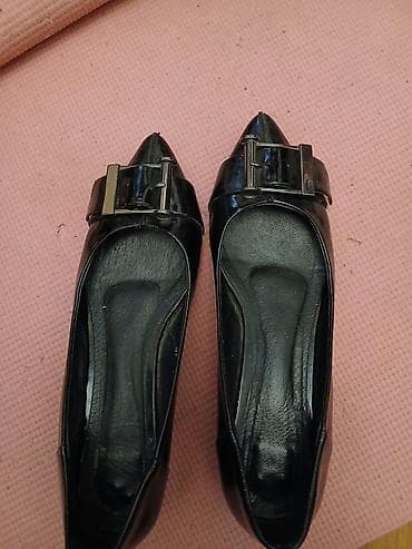 Ženske elegantne cipele – crne lakovane baletanke/cipele sa špicastim at lalafo.rs — 2 Ženske elegantne cipele – crne lakovane baletanke/cipele sa špicastim — 2