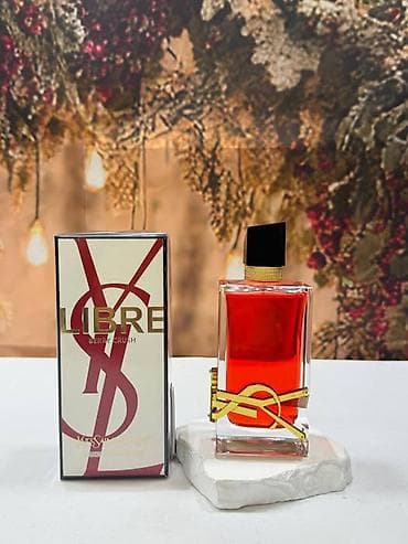 Parfem na slici je Yves Saint Laurent (YSL) Libre Berry Crush na lalafo.rs Parfem na slici je Yves Saint Laurent (YSL) Libre Berry Crush