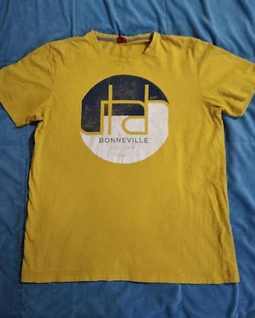 Short sleeves T-shirt, XL, s.Oliver, color - Yellow, Cotton at lalafo.rs Short sleeves T-shirt, XL, s.Oliver, color - Yellow, Cotton