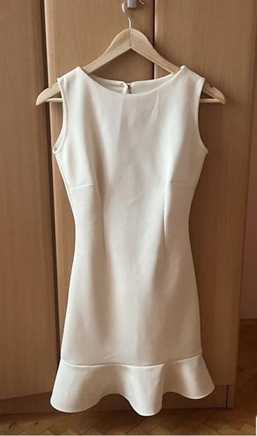 Elegantna mini haljina bez rukava u boji šampanj/belo. odgovara na lalafo.rs — 3 Elegantna mini haljina bez rukava u boji šampanj/belo. odgovara — 3