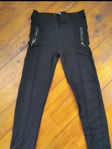 Pantalone -helanke vel.m/l u super stanju na lalafo.rs — 2 Pantalone -helanke vel.m/l u super stanju — 2