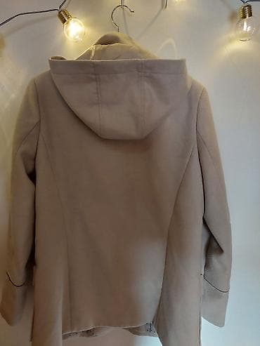 Women's Raincoats: Ženski kaput sa kapuljačom KIABI - Boja: nežno bež - Veličina: EU 40 at lalafo.rs — 3 Women's Raincoats: Ženski kaput sa kapuljačom KIABI - Boja: nežno bež - Veličina: EU 40 — 3