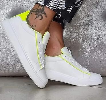 Broj 36-41
Cena 1999 din na lalafo.rs — 3 Broj 36-41
Cena 1999 din — 3