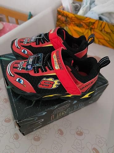 Dečije patike Skechers S Lights – Hot Lights, sa svetlećim efektima na lalafo.rs — 1 Dečije patike Skechers S Lights – Hot Lights, sa svetlećim efektima — 1