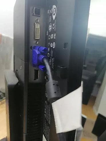 Monitor HP 24" Pivot . Kao nov, Lepo ocuvan bez ogrebotina na lalafo.rs — 2 Monitor HP 24" Pivot . Kao nov, Lepo ocuvan bez ogrebotina — 2