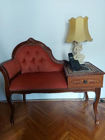 Telefonska fotelja sa fijokom, duzina 96, visina 54, dubina 43 na lalafo.rs Telefonska fotelja sa fijokom, duzina 96, visina 54, dubina 43