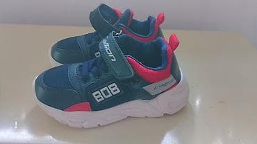 Патикe за дечака.Бр.26.Без оштећења.Као нове.Стање као на сликама.Цена na lalafo.rs — 2 Патикe за дечака.Бр.26.Без оштећења.Као нове.Стање као на сликама.Цена — 2