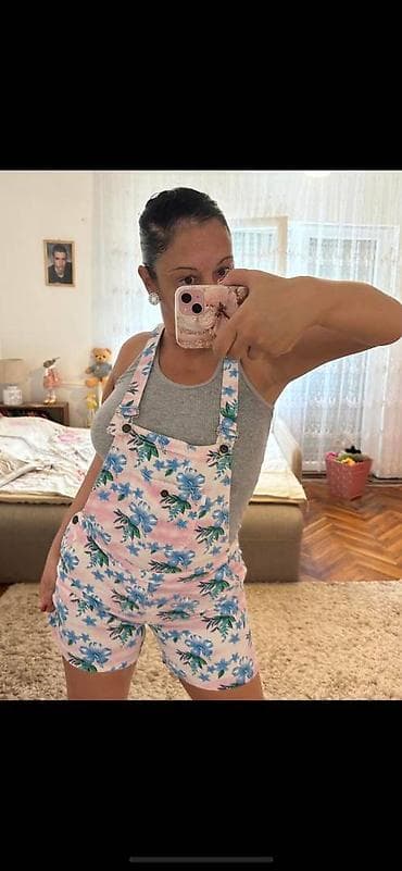 pantalone butiku ali: Teranova bermude sa tregerima, potpuno ocuvane bas slabo nosene, samo na lalafo.rs — 7 pantalone butiku ali: Teranova bermude sa tregerima, potpuno ocuvane bas slabo nosene, samo — 7