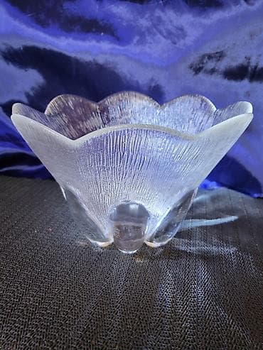 Cinija nemacka usnama duvano staklo iz 70ih.god. Cinija je na lalafo.rs — 1 Cinija nemacka usnama duvano staklo iz 70ih.god. Cinija je — 1