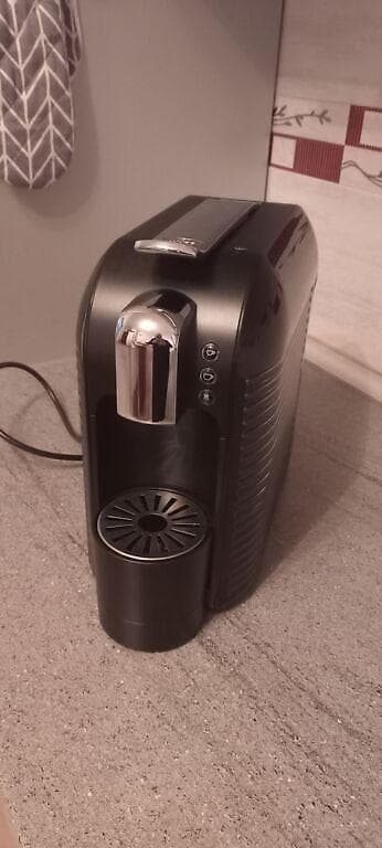 Menjam nov exspreso aparat za nov Dolce gusto Opis: - Menjam nov na lalafo.rs — 1 Menjam nov exspreso aparat za nov Dolce gusto Opis: - Menjam nov — 1