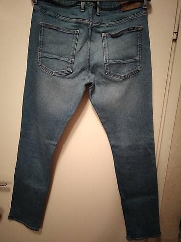 Farmerke, C&A, bоја - Tamnoplava na lalafo.rs — 2 Farmerke, C&A, bоја - Tamnoplava — 2