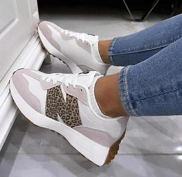 Ženske patike New Balance – moderan lifestyle model sa platformom. - na lalafo.rs — 1 Ženske patike New Balance – moderan lifestyle model sa platformom. - — 1