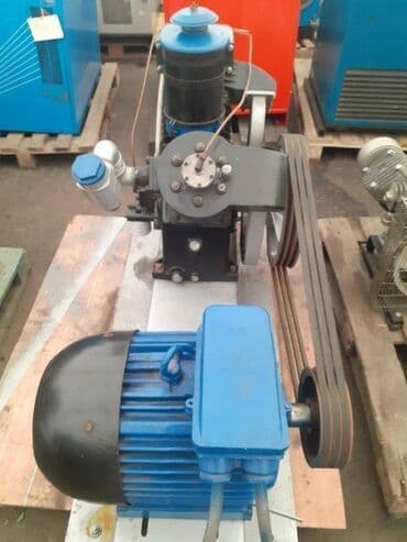 Kompresori za vazduh: Glava kompresora 806 🛠️ Tehničke karakteristike: Snaga motora: 15 KW na lalafo.rs — 2 Kompresori za vazduh: Glava kompresora 806 🛠️ Tehničke karakteristike: Snaga motora: 15 KW — 2