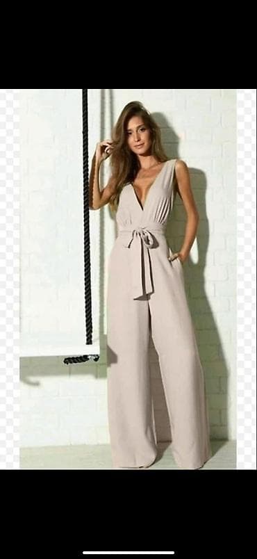 Overalls: Kombinezon
Cena 2900
Uni vel.
V23 at lalafo.rs — 1 Overalls: Kombinezon
Cena 2900
Uni vel.
V23 — 1