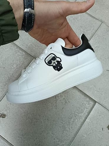 Broj 36-46
Cena 3500 din na lalafo.rs — 1 Broj 36-46
Cena 3500 din — 1