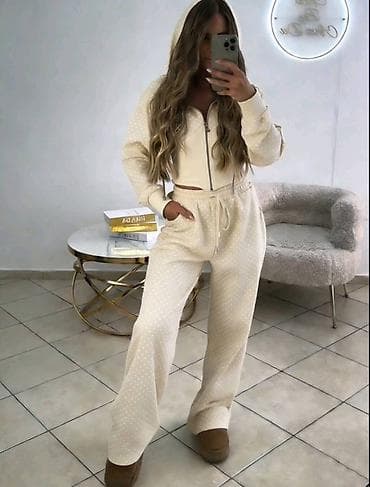 Women's Sweatsuits: STIGLIII
Komplet: 4100 dinara
Vel: univerzalna at lalafo.rs — 8 Women's Sweatsuits: STIGLIII
Komplet: 4100 dinara
Vel: univerzalna — 8