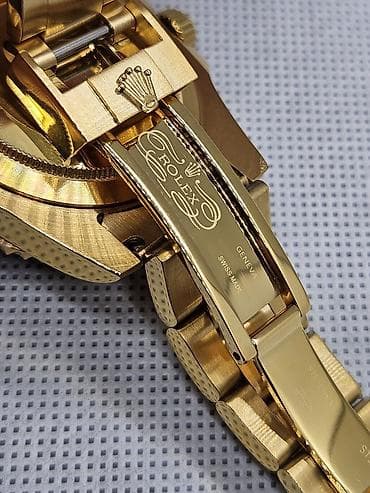 Rolex Submariner Gold - Model: Submariner Date - Kućište i narukvica na lalafo.rs — 5 Rolex Submariner Gold - Model: Submariner Date - Kućište i narukvica — 5