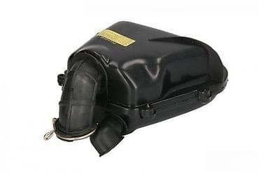 Crna plastična kutija filtera za vazduh za motocikl, dizajnirana da at lalafo.rs Crna plastična kutija filtera za vazduh za motocikl, dizajnirana da