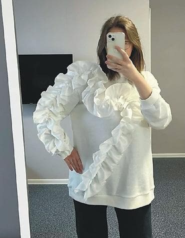 Tunika/bluza siroka sa detaljem srce od na lalafo.rs — 2 Tunika/bluza siroka sa detaljem srce od — 2