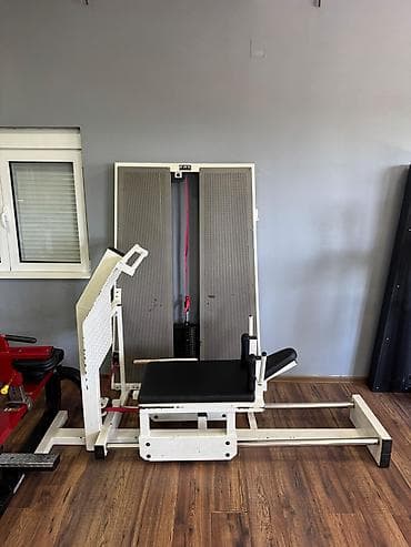 Leg press - Konstrukcija od masivnog čelika, vođice od hromiranih na lalafo.rs — 2 Leg press - Konstrukcija od masivnog čelika, vođice od hromiranih — 2
