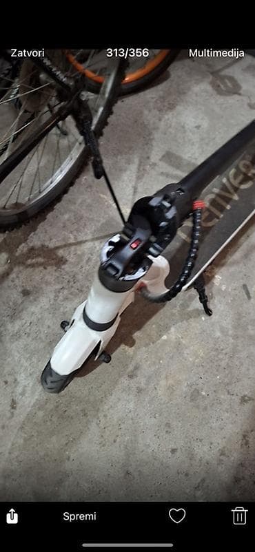 Električni trotinet DENVER – gradski model sa sklopivim mehanizmom at lalafo.rs — 1 Električni trotinet DENVER – gradski model sa sklopivim mehanizmom — 1